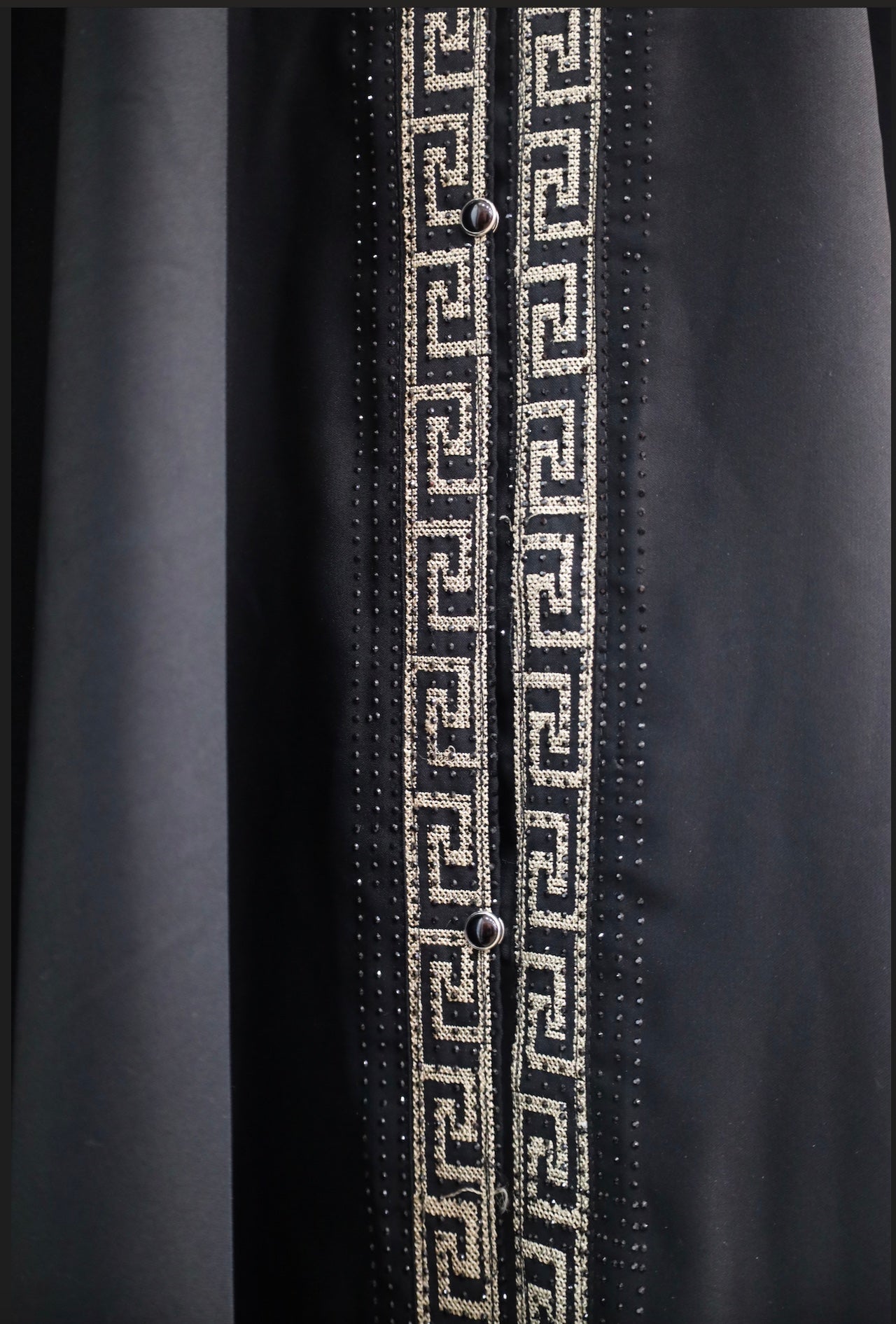 Black & Beige