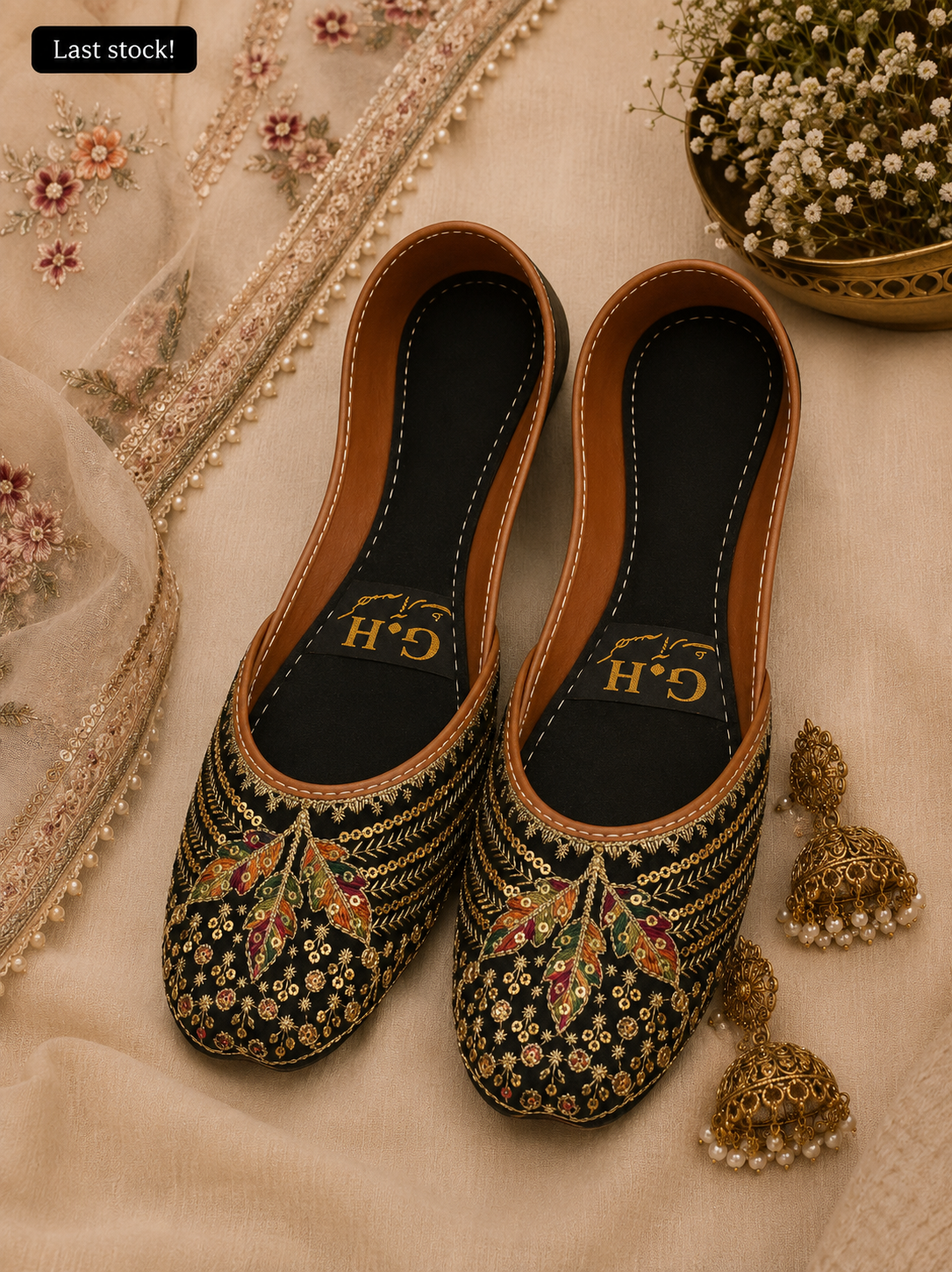 Black, Colorful Khussa