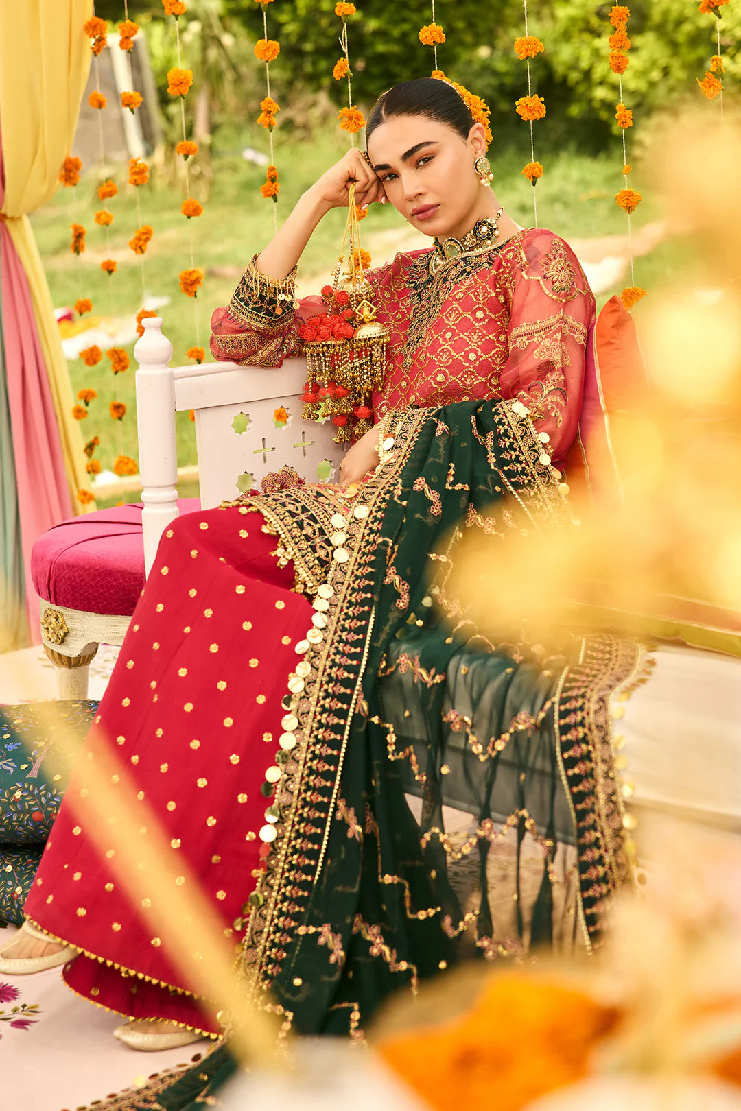 GHOOMAR