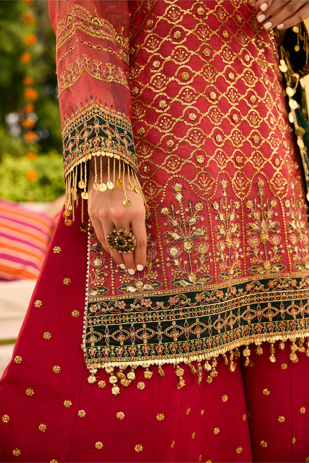 GHOOMAR