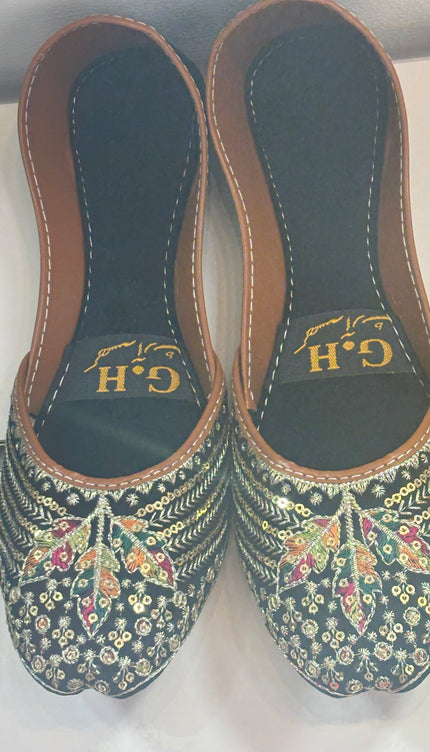 Black, Colorful Khussa