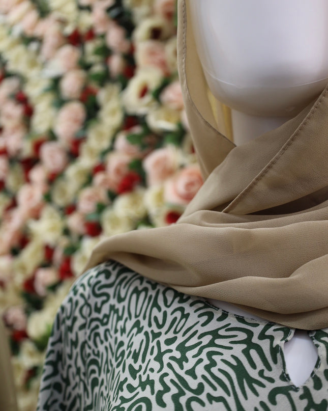 Green & Beige