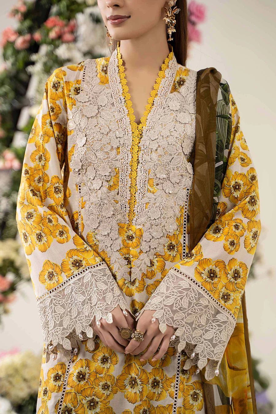 3 Piece Stitched Embroidered Lawn Suit | MPT-2606-A