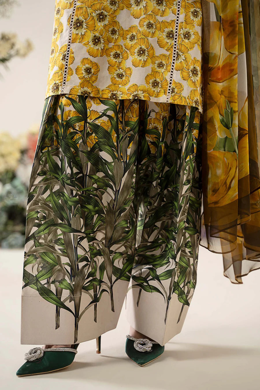 3 Piece Stitched Embroidered Lawn Suit | MPT-2606-A