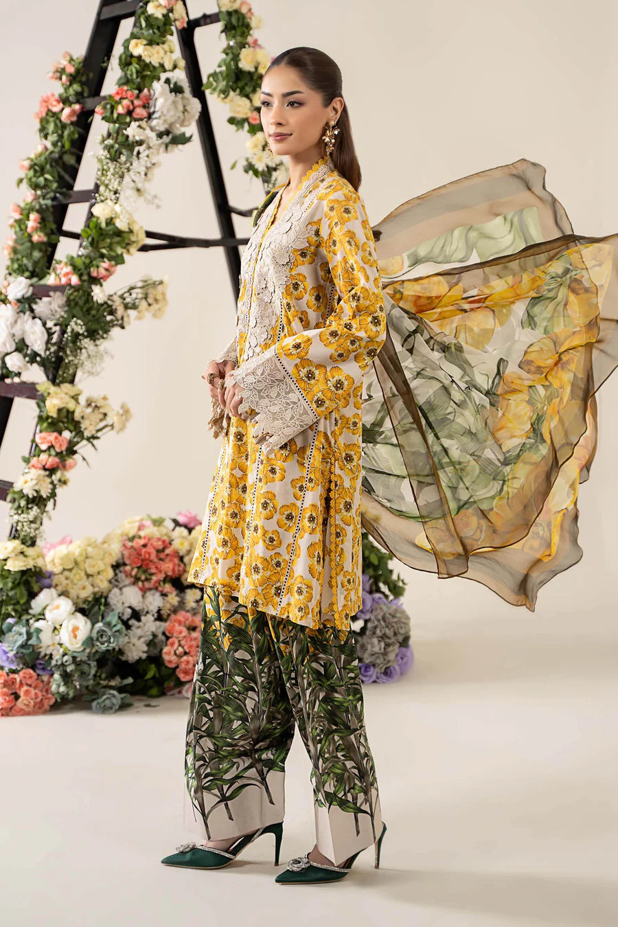 3 Piece Stitched Embroidered Lawn Suit | MPT-2606-A