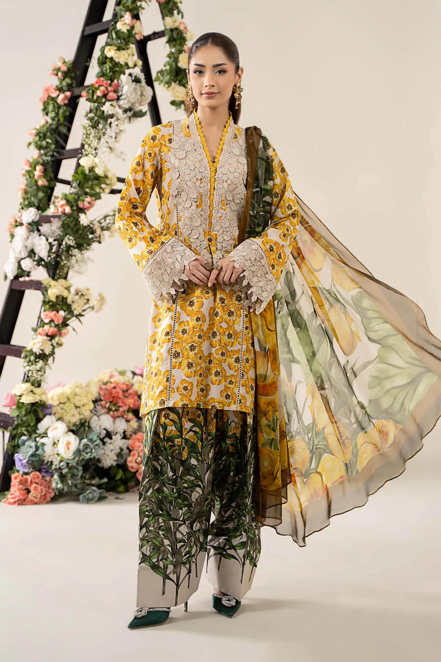 3 Piece Stitched Embroidered Lawn Suit | MPT-2606-A