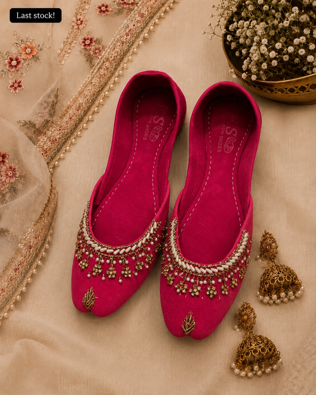 Hot pink Khussa