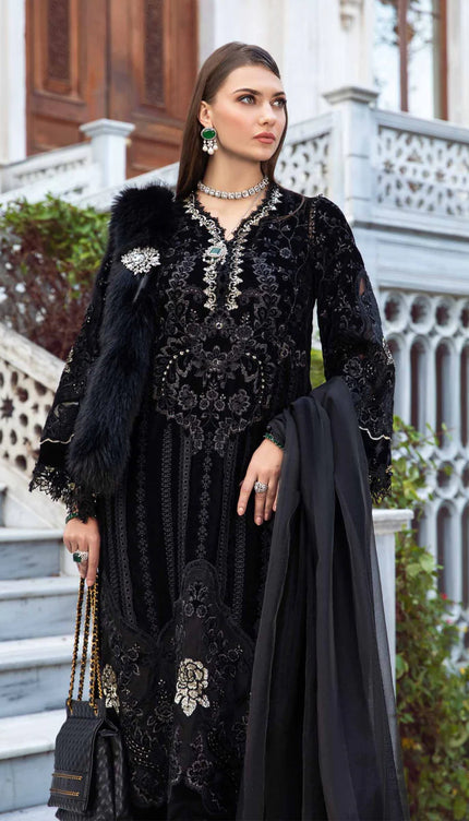 Stitched Linen | Black & Gold DL-1111