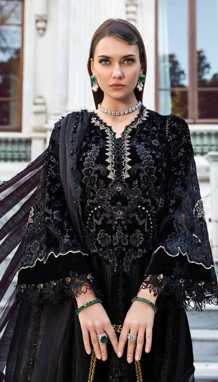 Stitched Linen | Black & Gold DL-1111