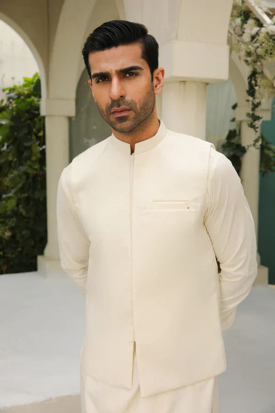 Off White Shalwar Kameez