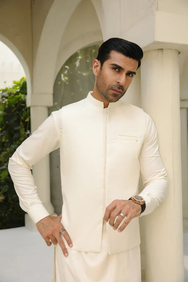 Off White Shalwar Kameez