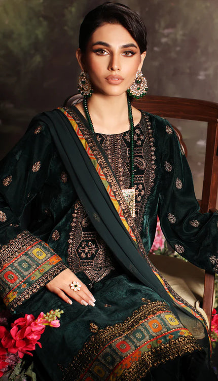 3 Pc Stitched Embroidered Velvet With Embroidered Chiffon Dupatta