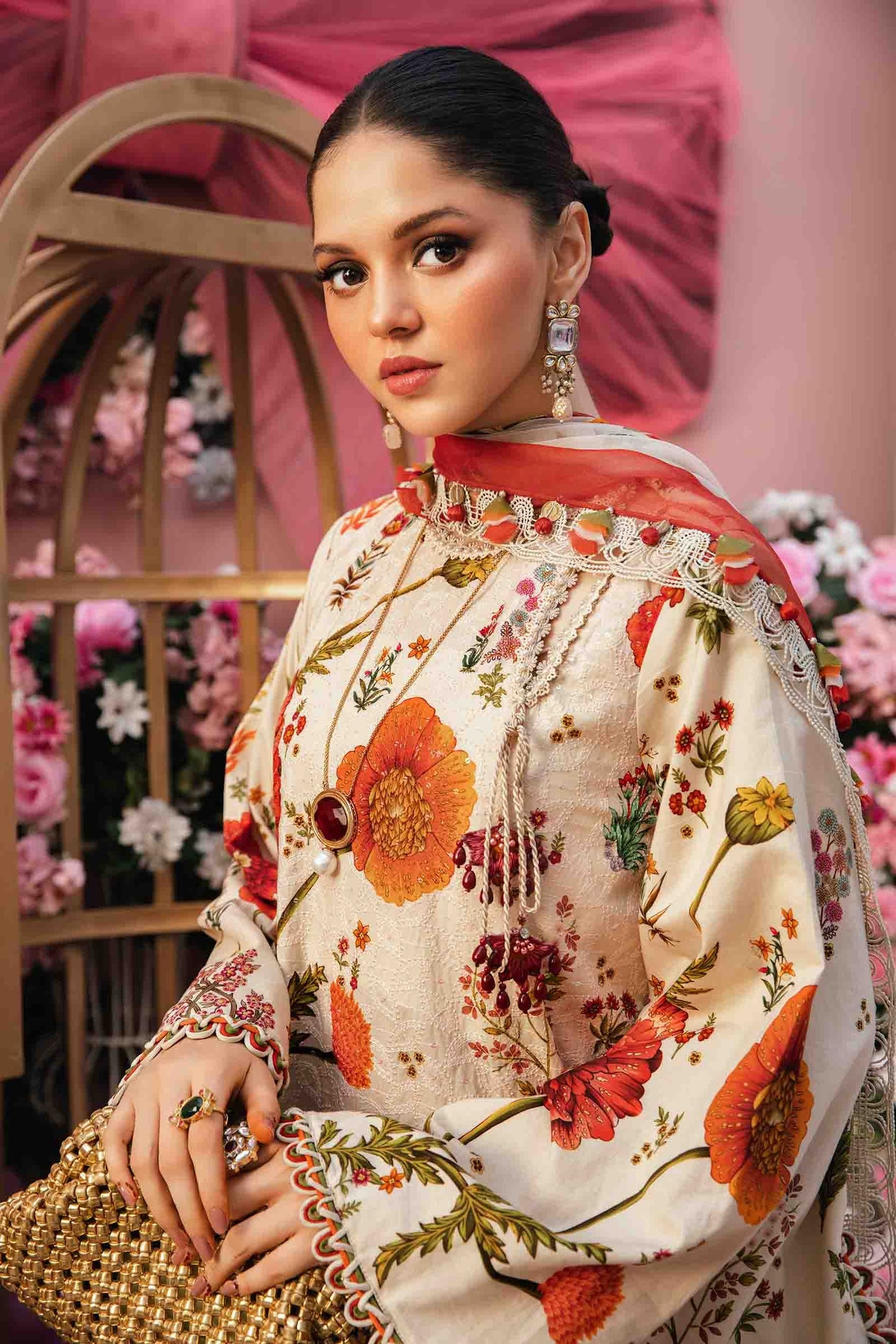 3 Piece Stitched Embroidered Lawn Suit | MPT-2607-A