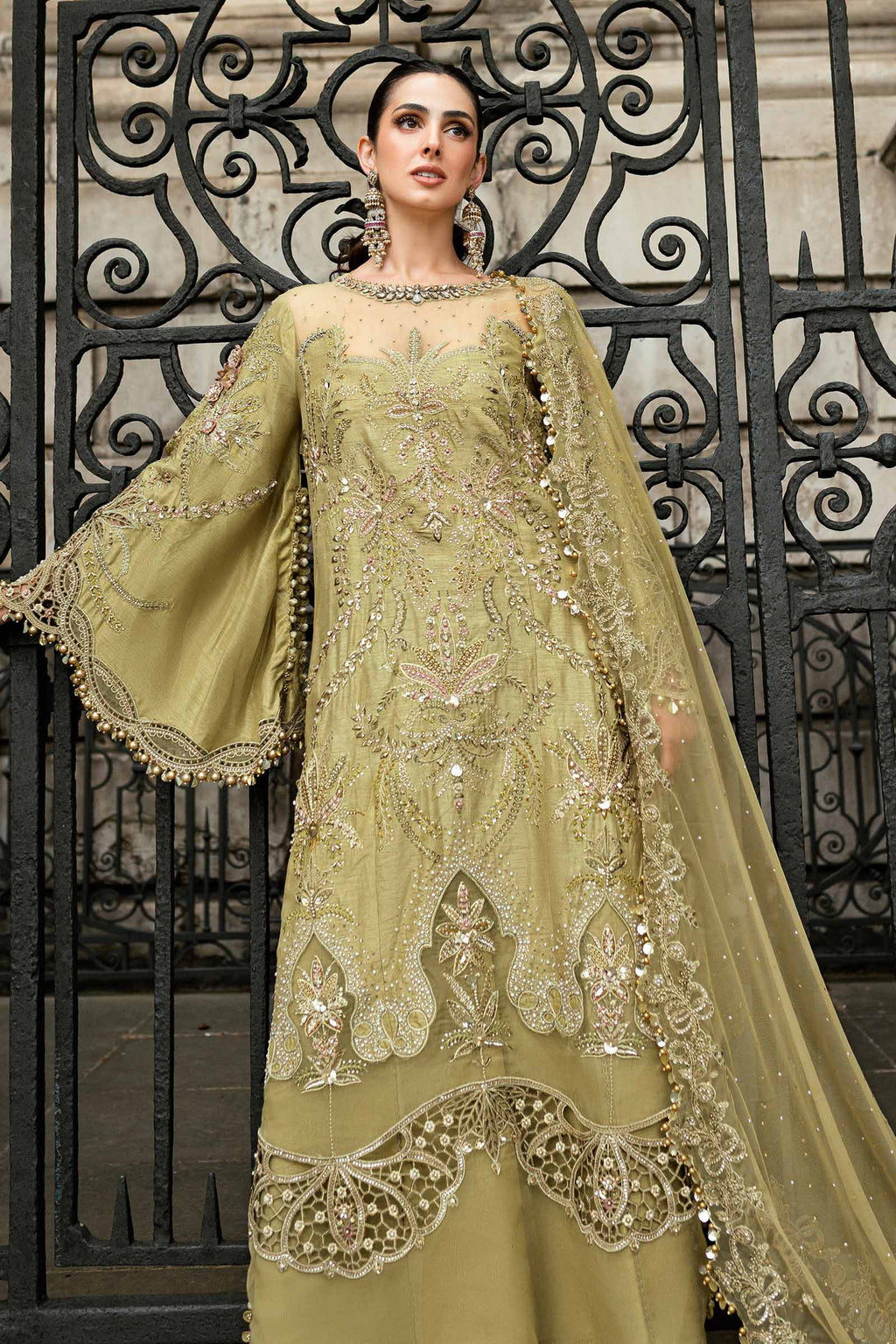 3 Piece Stitched Embroidered Raw Silk Suit