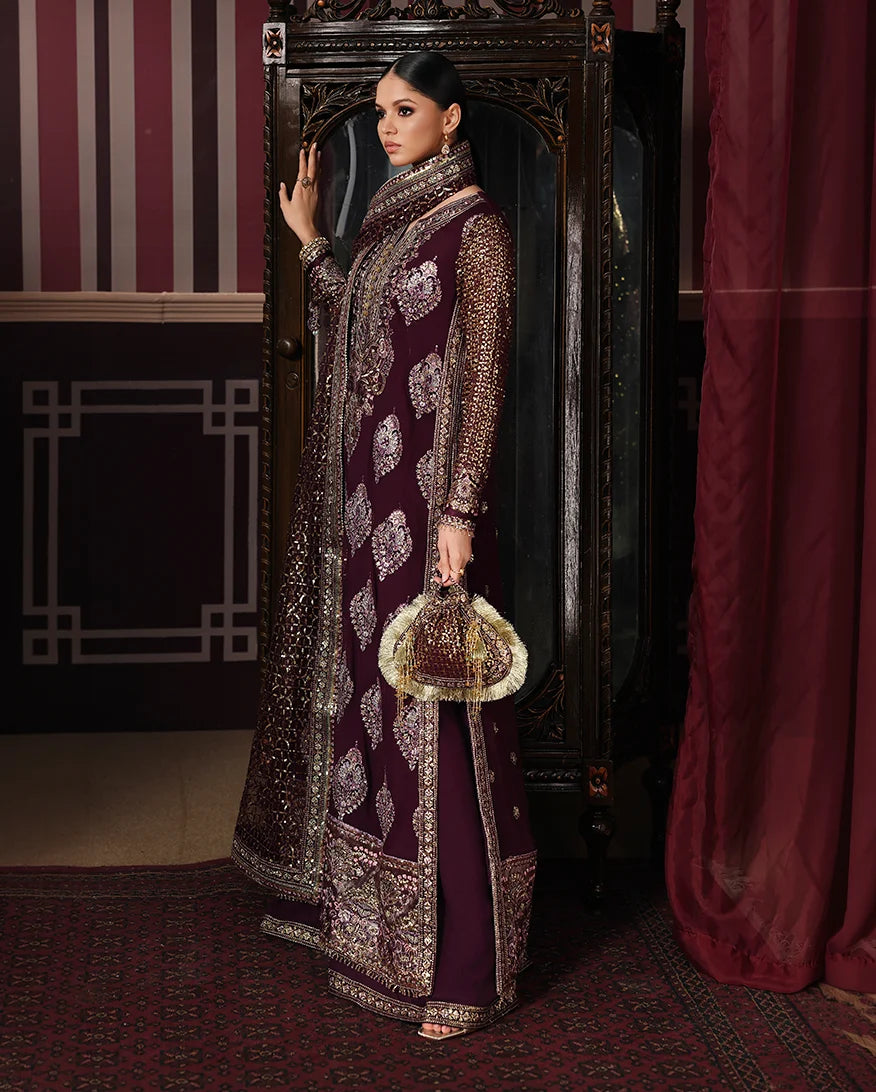 Regal Charm
