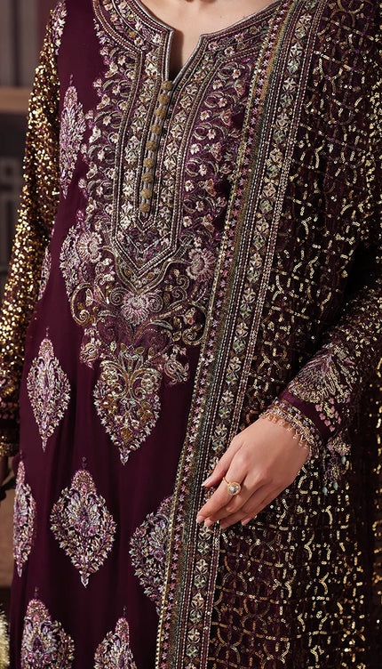Regal Charm