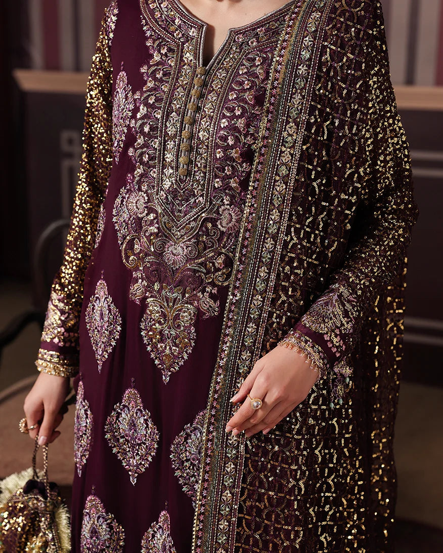 Regal Charm