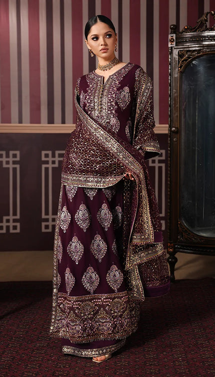 Regal Charm