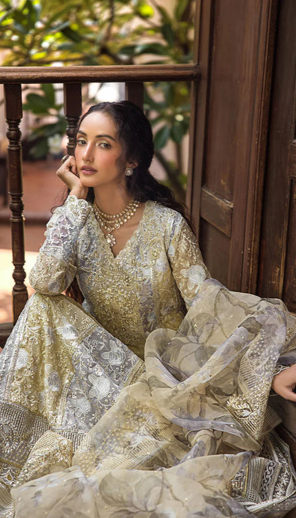 Riya  (Stitched)
