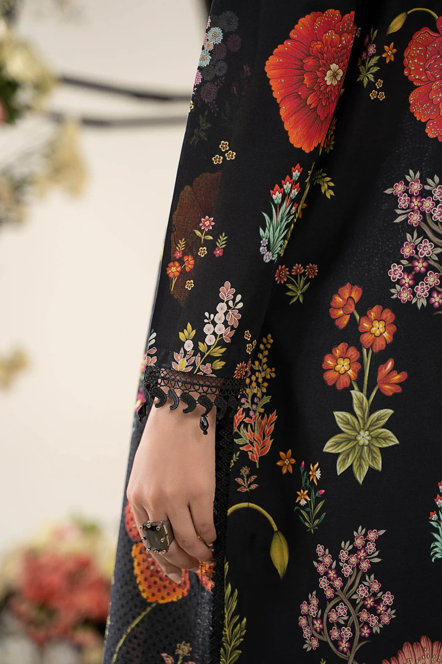 3 Piece Stitched Embroidered Lawn Suit | MPT-2607-B