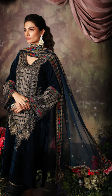 3 Pc stitched Embroidered Velvet With Embroidered Chiffon Dupatta CVT3-05