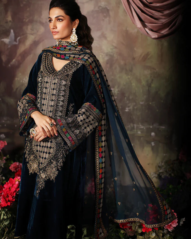 3 Pc stitched Embroidered Velvet With Embroidered Chiffon Dupatta CVT3-05