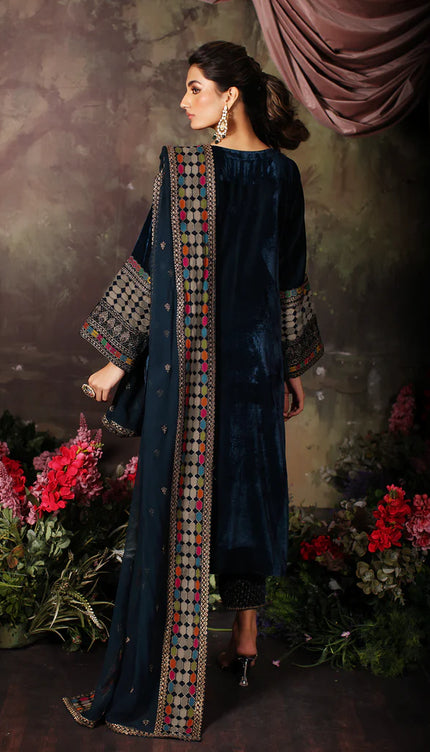 3 Pc stitched Embroidered Velvet With Embroidered Chiffon Dupatta CVT3-05