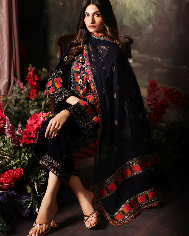 3 Pc Stitched Embroidered Velvet With Embroidered Chiffon Dupatta