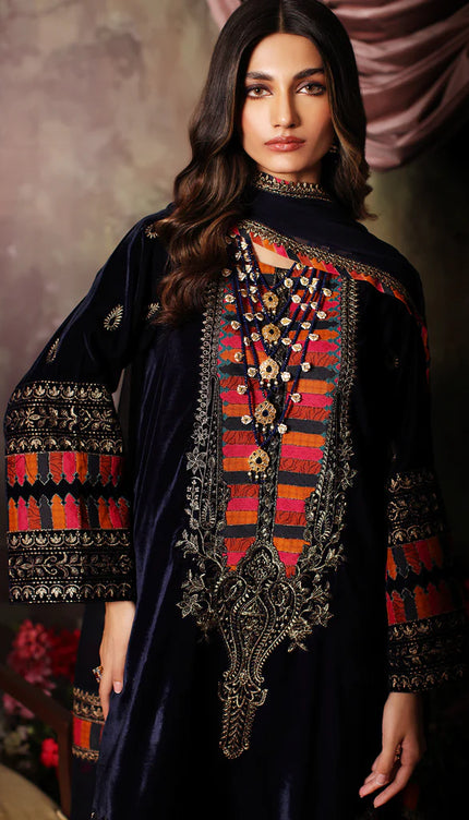 3 Pc Stitched Embroidered Velvet With Embroidered Chiffon Dupatta