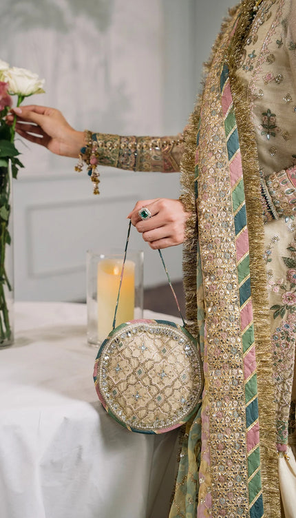 EMBROIDERED MASURI CH12-04