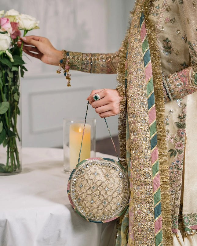 EMBROIDERED MASURI CH12-04