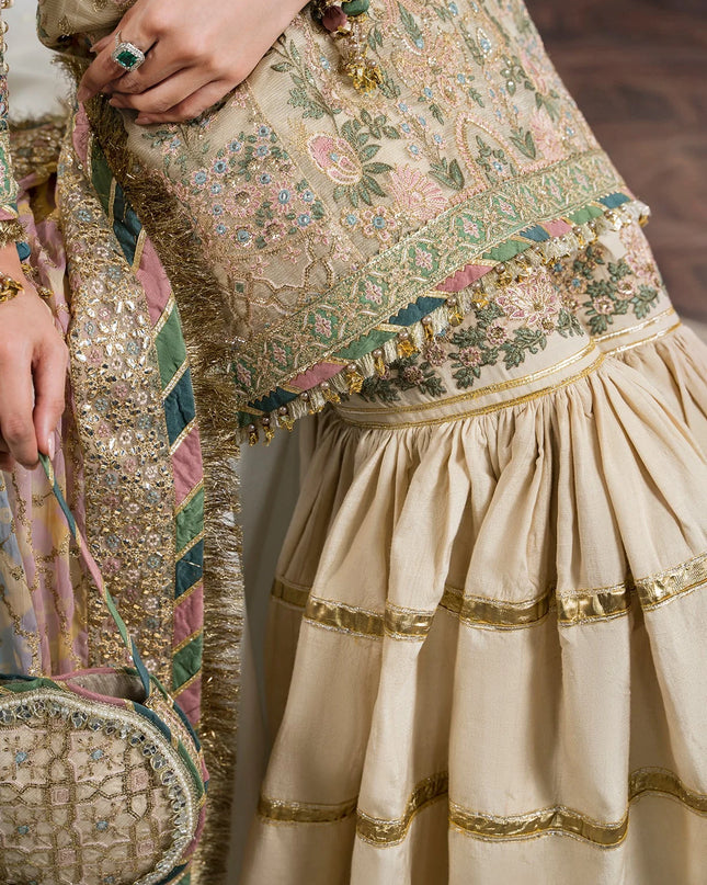 EMBROIDERED MASURI CH12-04